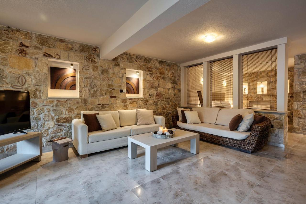 Palmrise Luxury Villas By Travel Pro Services - Nea Skioni Halkidiki Extérieur photo