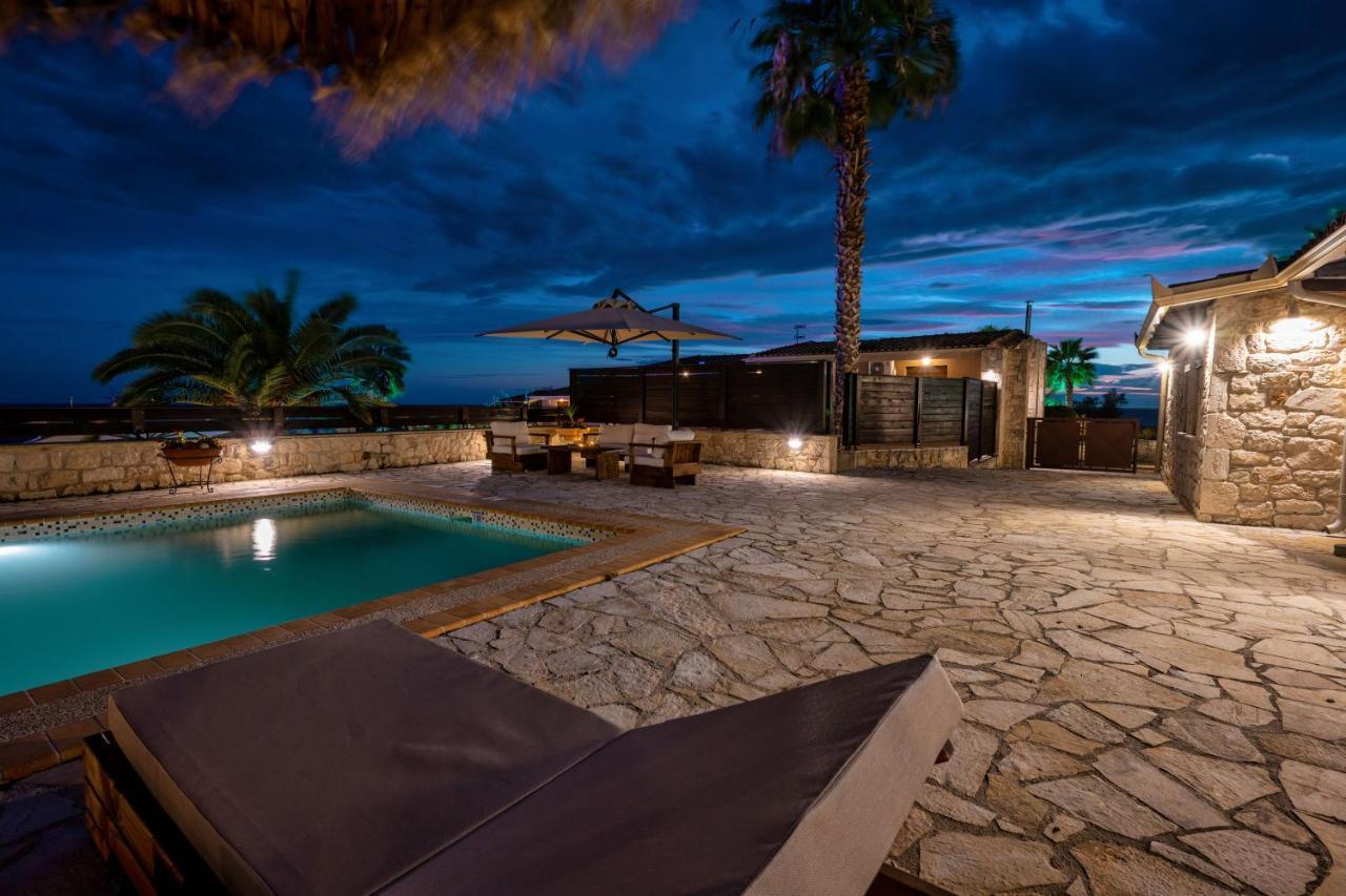 Palmrise Luxury Villas By Travel Pro Services - Nea Skioni Halkidiki Extérieur photo