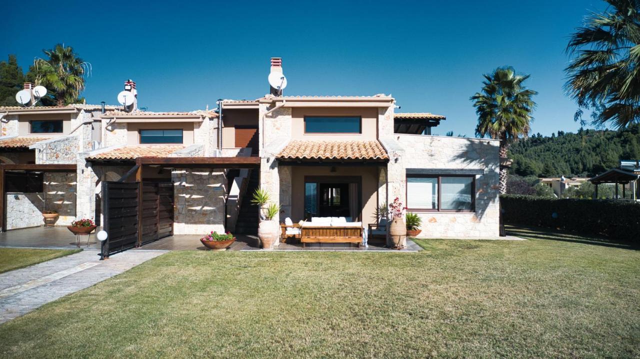 Palmrise Luxury Villas By Travel Pro Services - Nea Skioni Halkidiki Extérieur photo